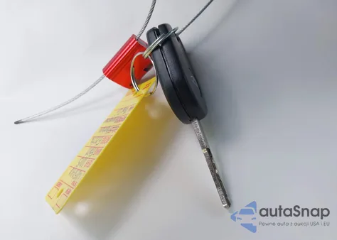 2015 Ford Fiesta Se z USA, uszkodzony, nr VIN 3FADP4BJ6FM125929